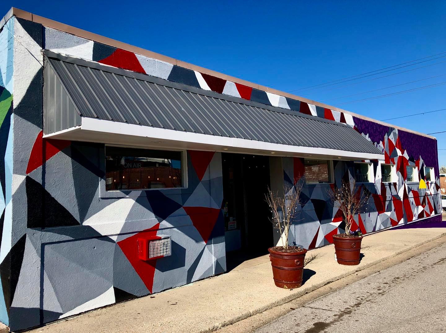 mural of geometric patttern on the front of the union streets arts building
